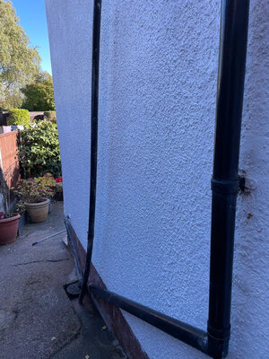 Monocouche scratch render finish